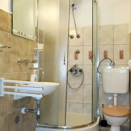 דירה Haus Derado 130s סופטאר